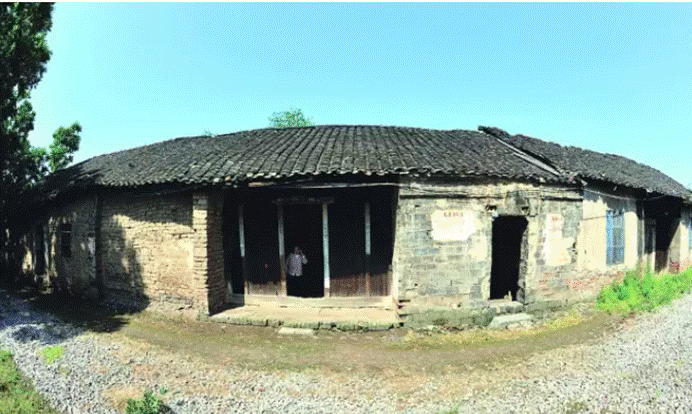 湘鄂边特委机关驻地旧址位于松滋南海镇麻城垱村