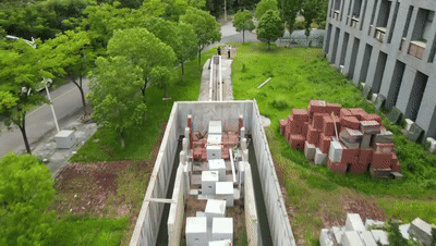 中国首个自主研制微米级裂缝物理模型在长江大学成功构建并投入使用